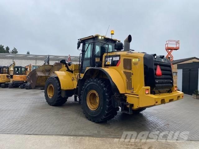 CAT 966 M Carregadeiras de rodas