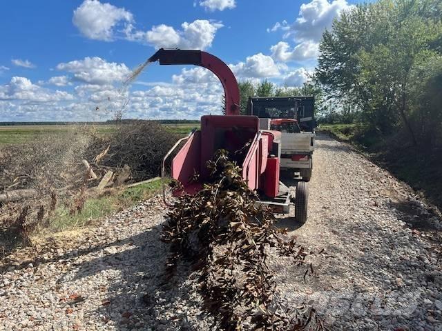 Junkkari HJ 200 Estilhaçadoras florestais