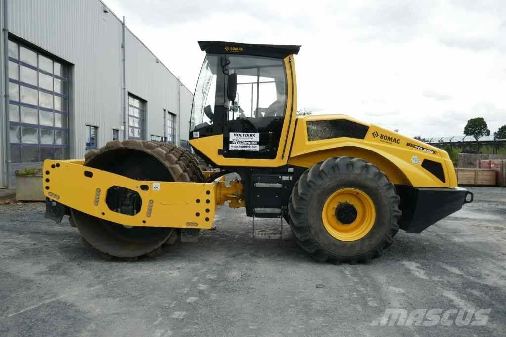Bomag BW 213 PDH-5 Compactadores para terra