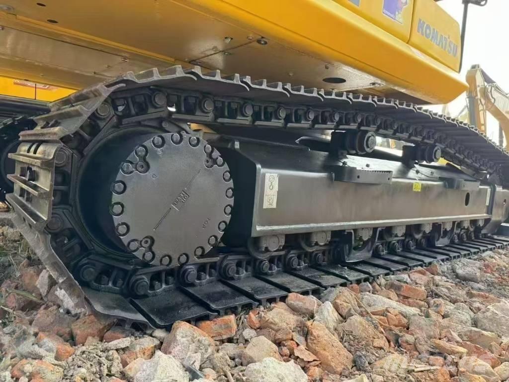 Komatsu 220-8 Escavadeiras de esteiras