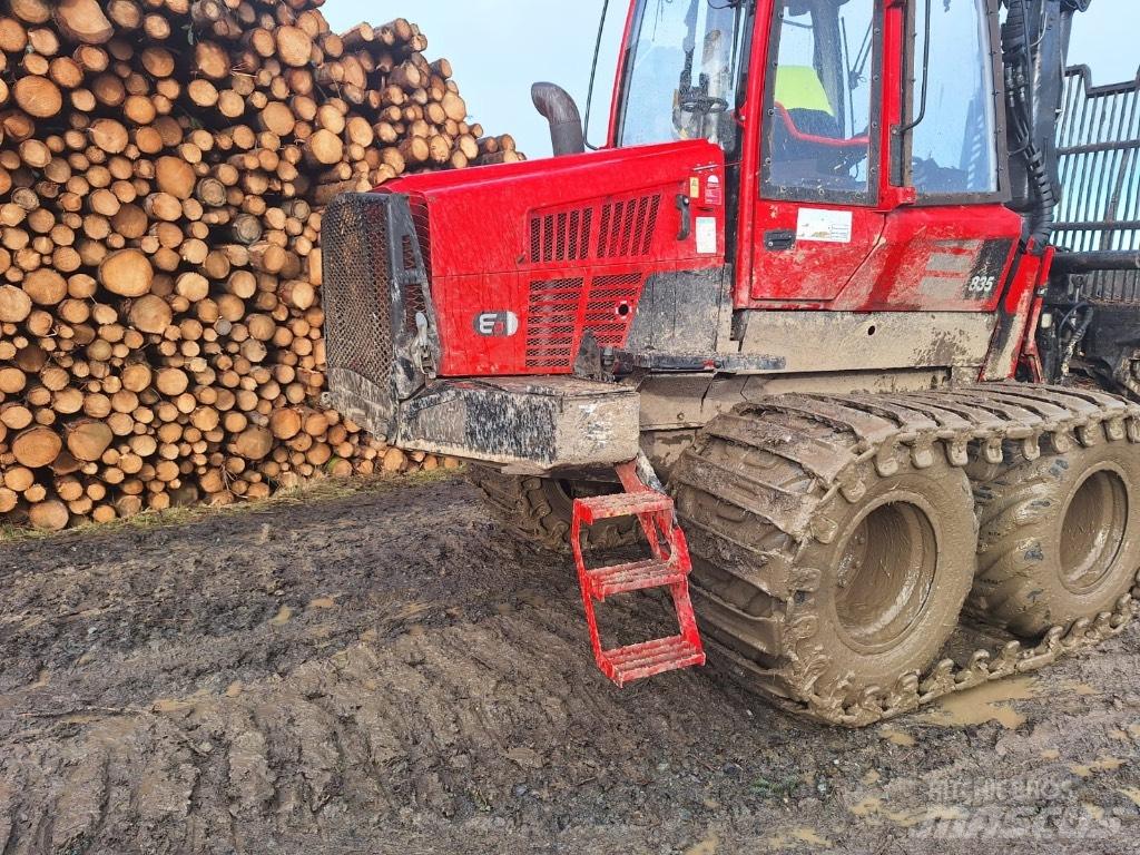 Komatsu 835 Forwarders florestais