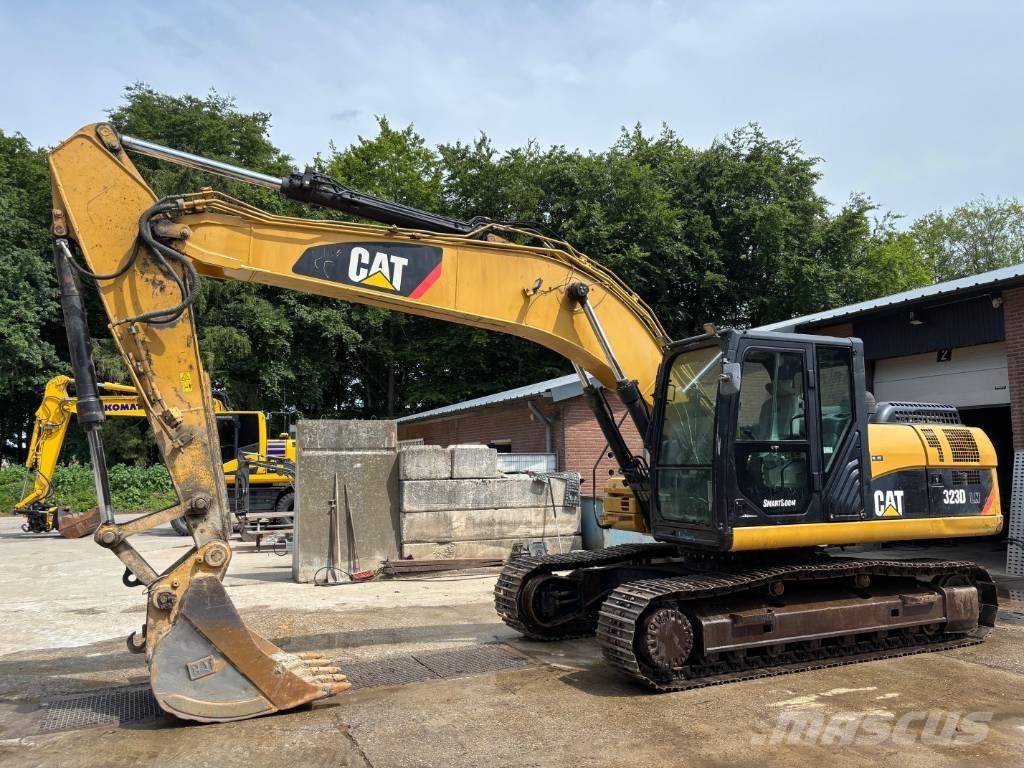 CAT 323 D LN Escavadeiras de esteiras