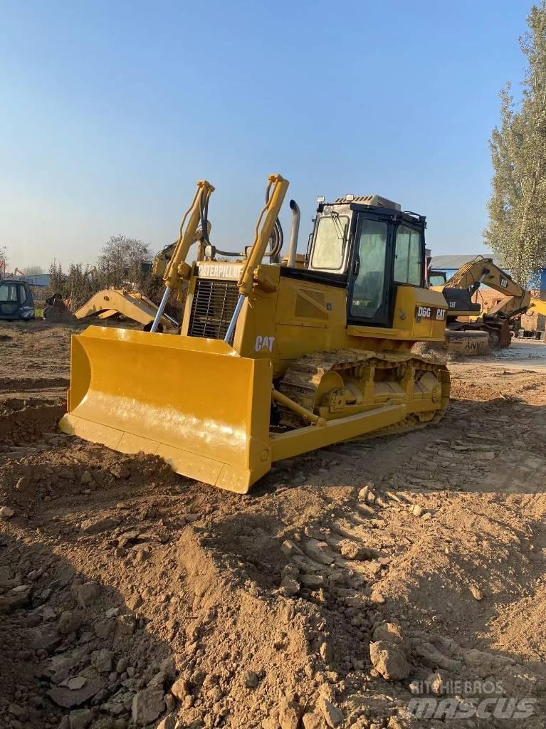 CAT D 6 G Dozers - Tratores rastos