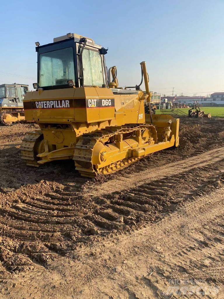 CAT D 6 G Dozers - Tratores rastos