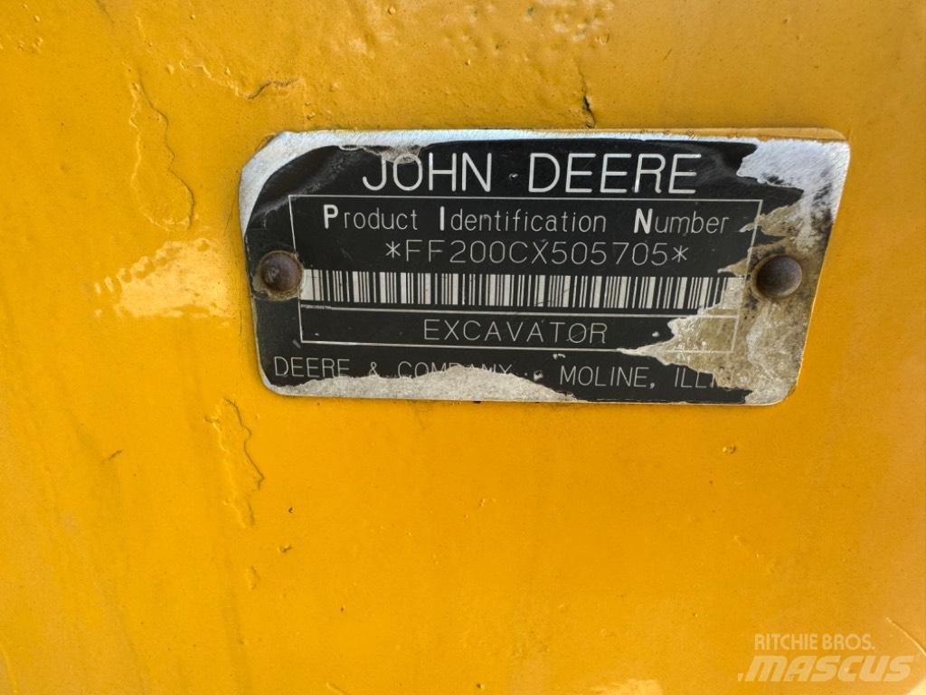 DEERE 200 LC Escavadeiras de esteiras