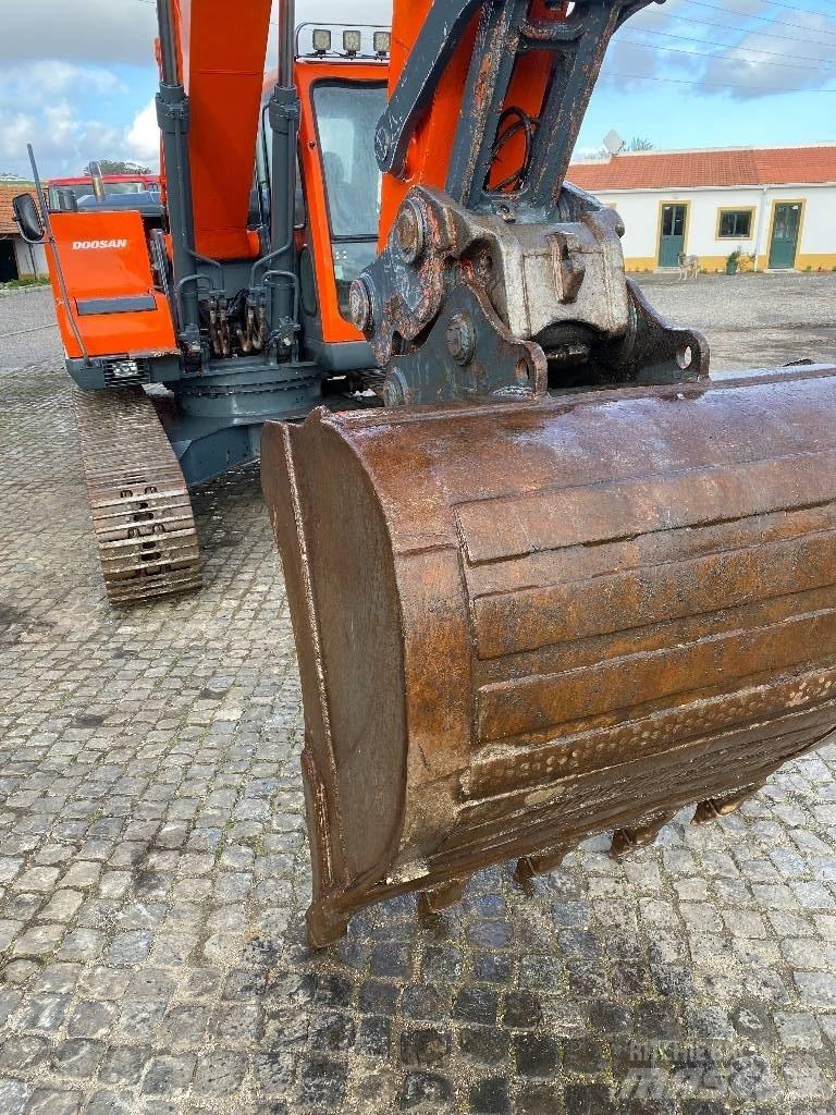 Doosan DX 220 NLC Escavadeiras de esteiras