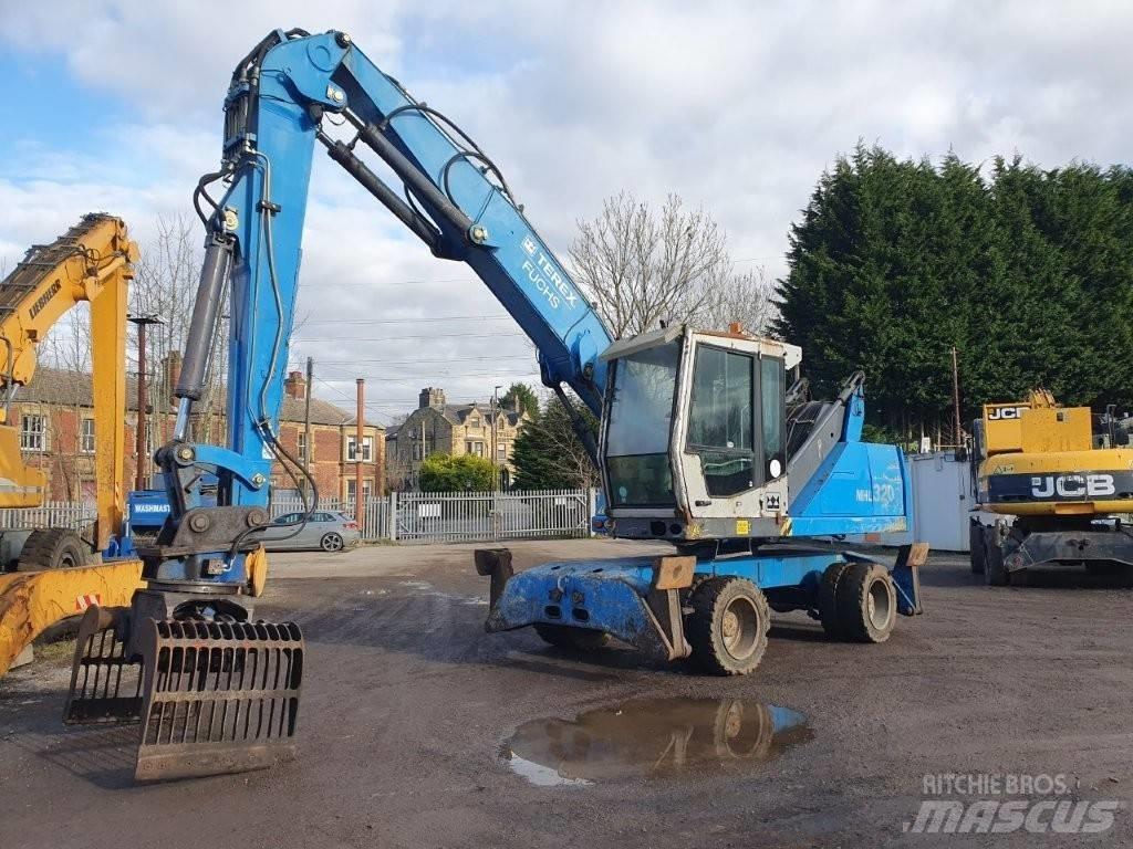 Fuchs MHL 320 Manipuladores de lixo / indústia