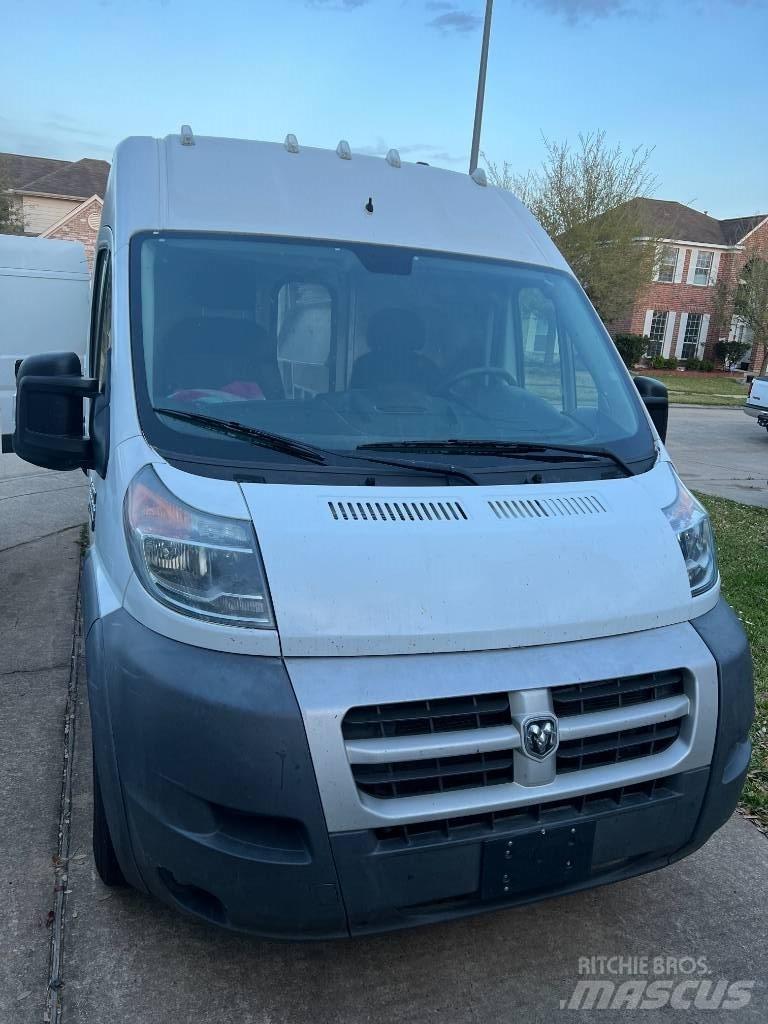 Dodge promaster Caminhões de caixa fechada