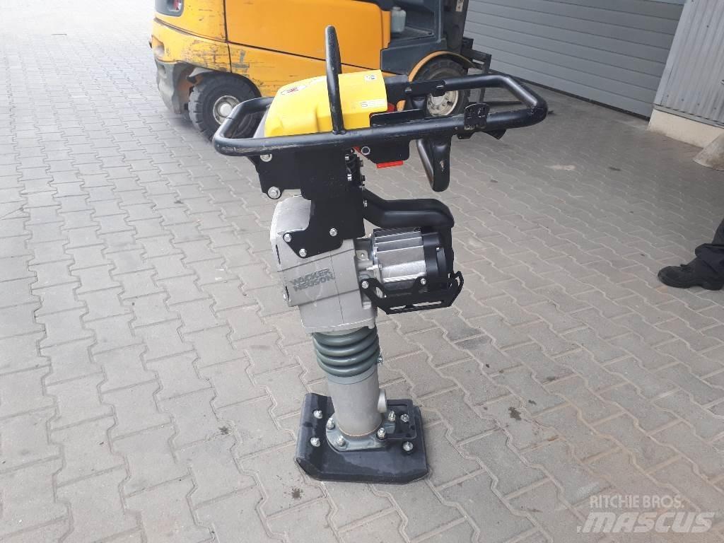Wacker Neuson AS50 Saltitões