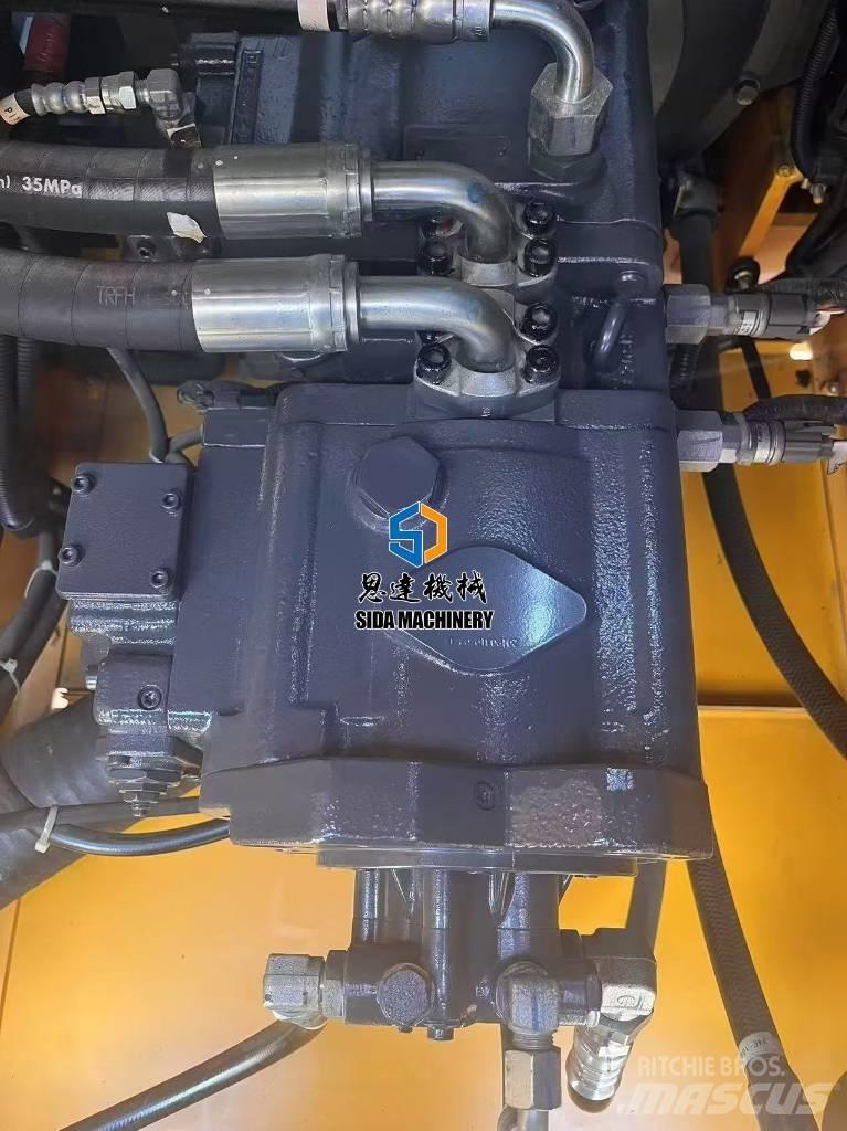Kato HD 820 V Escavadoras Midi 7t - 12t