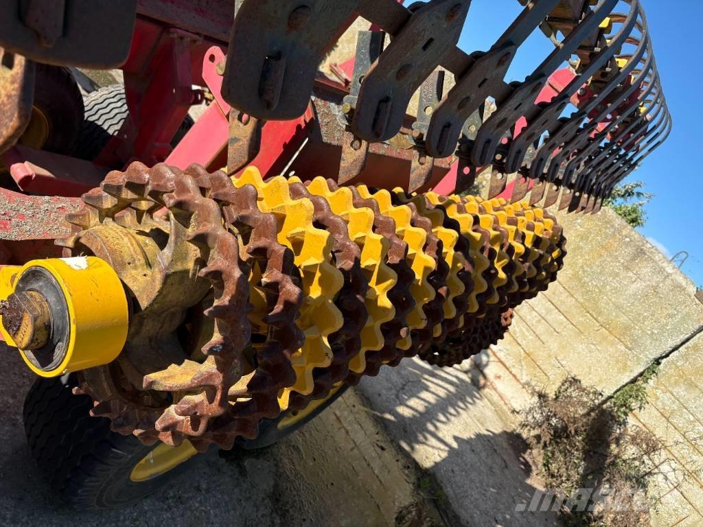 Väderstad Rexius8.2 Rolos agrícolas