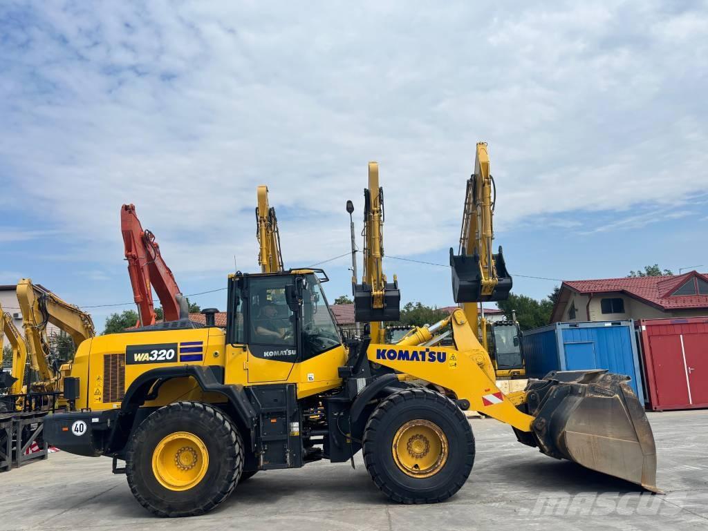 Komatsu WA 320-8 Carregadeiras de rodas
