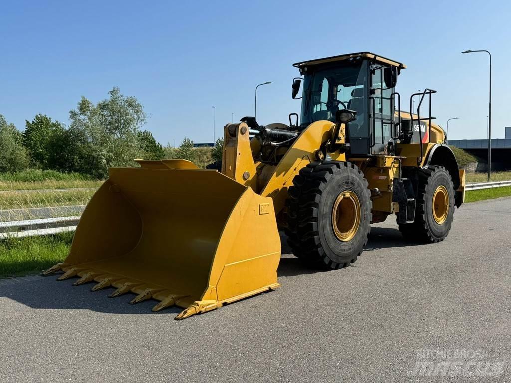 CAT 950M Carregadeiras de rodas