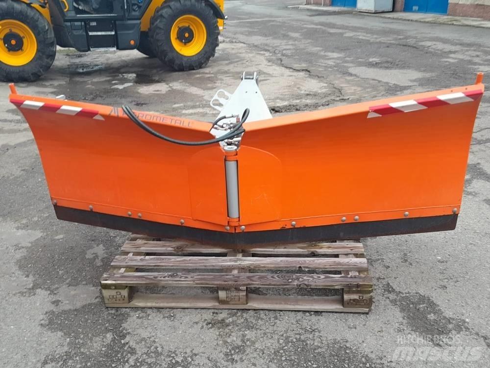  Agrometall SR-M 2000 Espaços verdes - Outros
