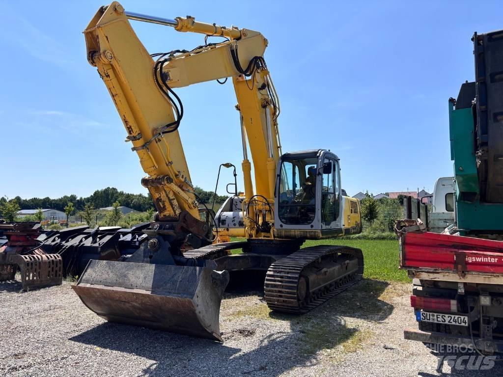 New Holland E 305 Escavadeiras de esteiras