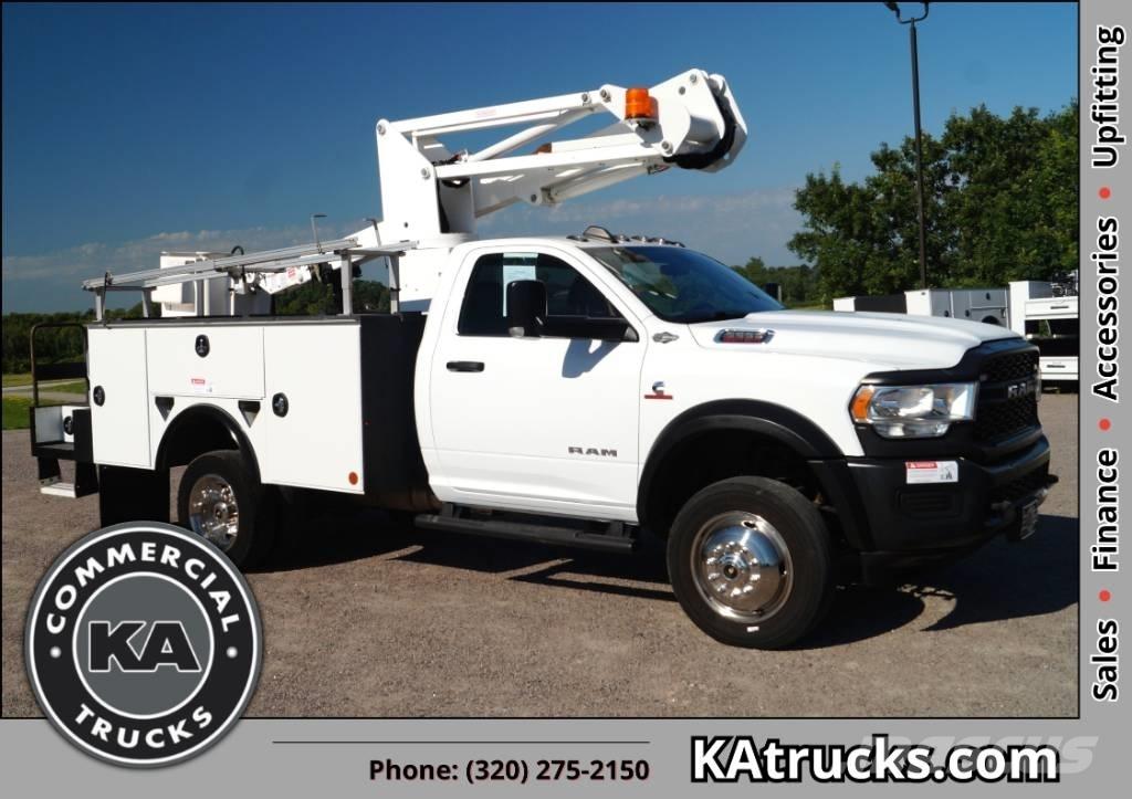 RAM 5500 TRADESMAN Plataformas aéreas montadas em camião