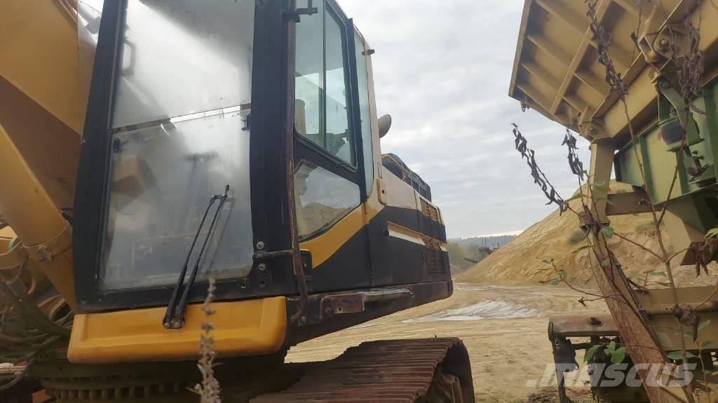 CAT 345 B L Travőes