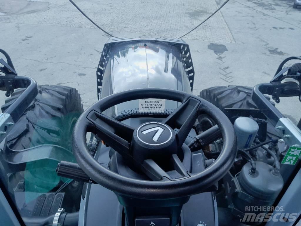 Valtra T 175 ED Tractores florestais