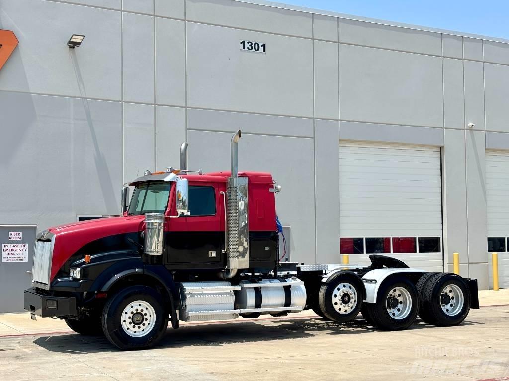 Western Star 4900 Cavalos Mecânicos