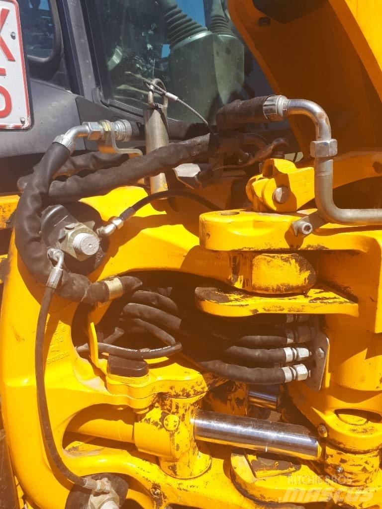 JCB 3 CX Retroescavadeiras