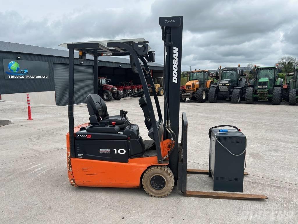 Doosan B10R-5 Empilhadores eléctricos