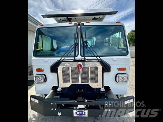 Kenworth L 770 Camiões de chassis e cabine
