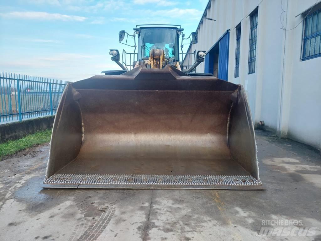 Komatsu WA475 Carregadeiras de rodas