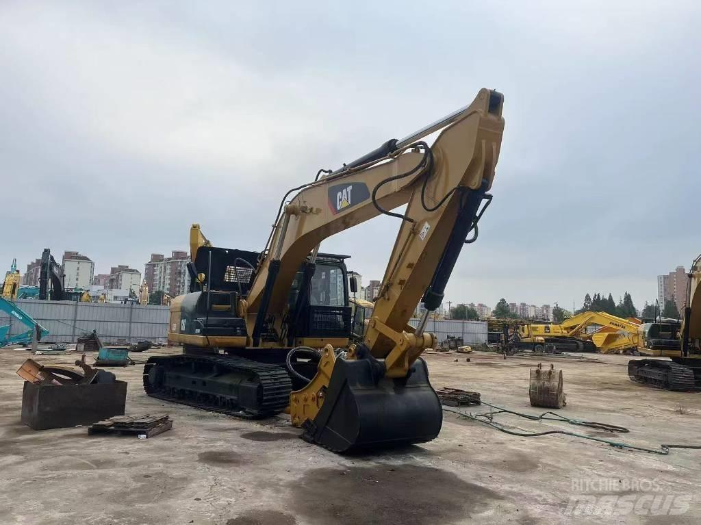 CAT 325D Escavadeiras de esteiras