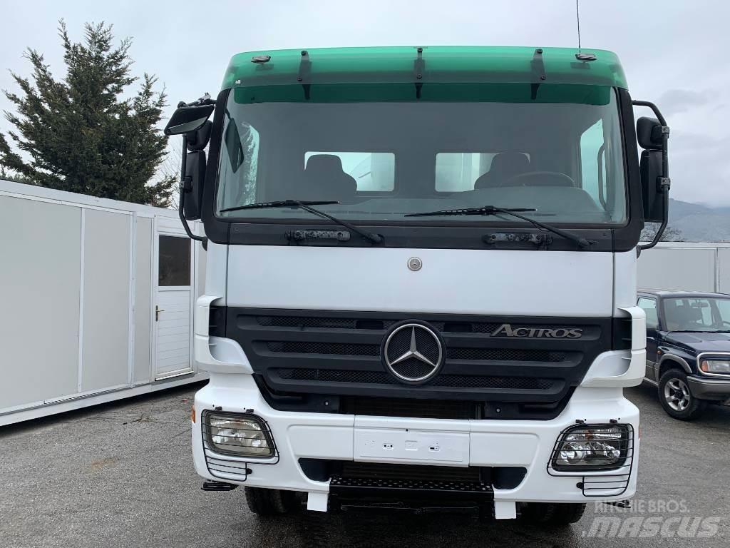 Mercedes-Benz 3336 Caminhões de betonagem