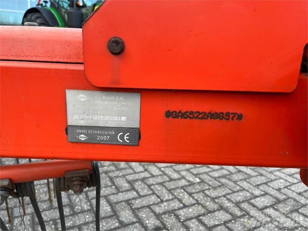 Kuhn GA6522 Encordoadores de Feno