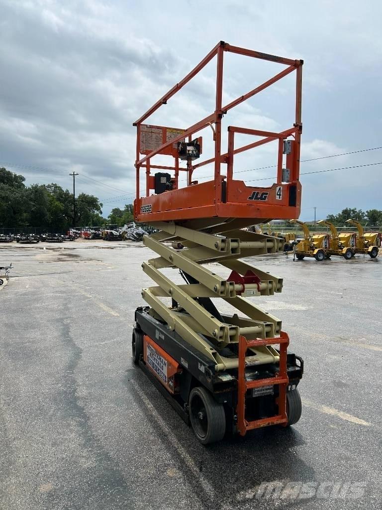 JLG R2632 Elevadores de tesoura