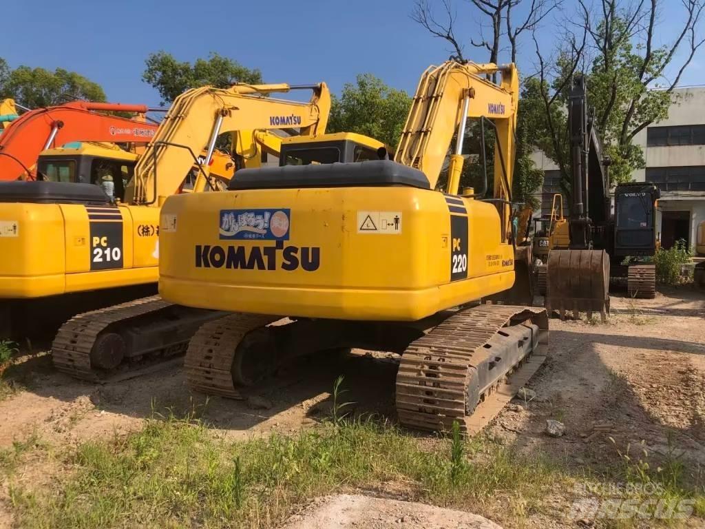 Komatsu PC220-7 Escavadeiras de esteiras
