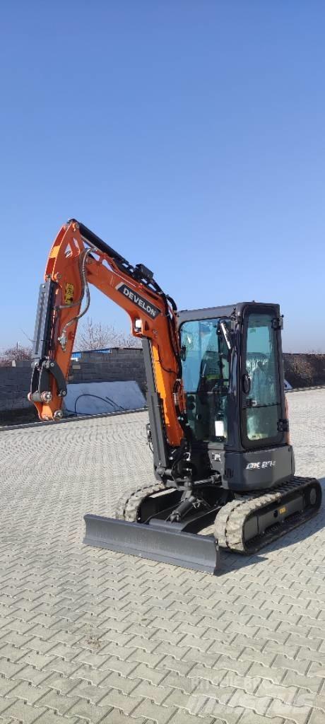 Develon DX 27 Z-7 Miniescavadeiras