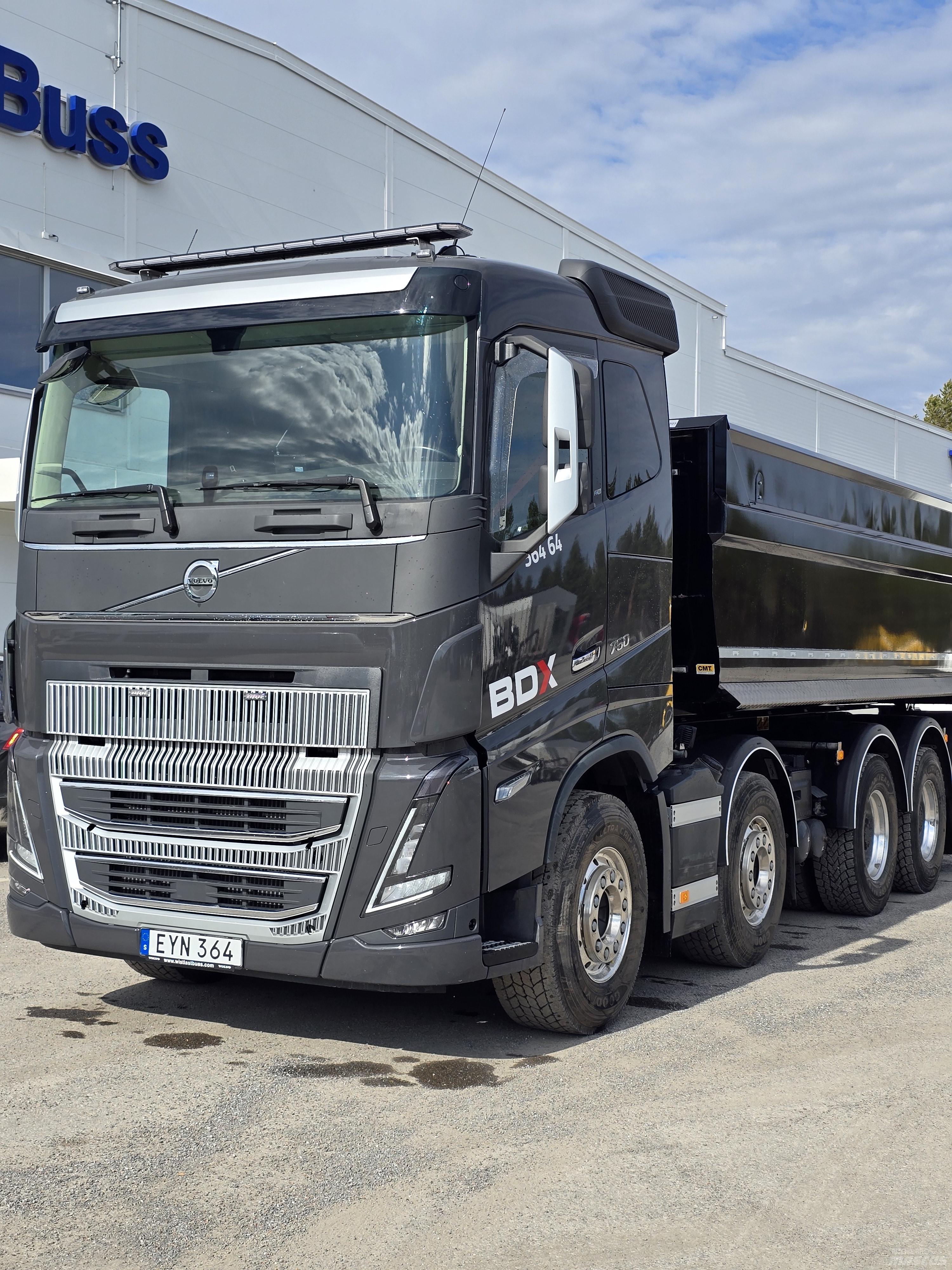 Volvo FH16 750 Camiões basculantes