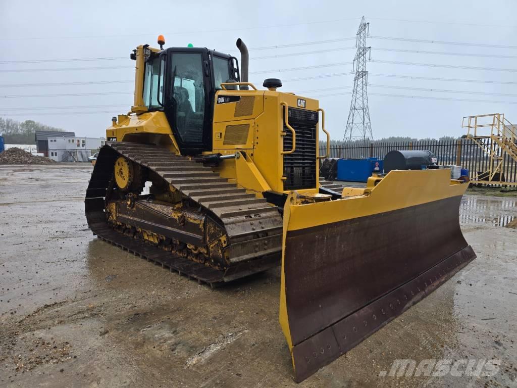 CAT D 6 N LGP Dozers - Tratores rastos