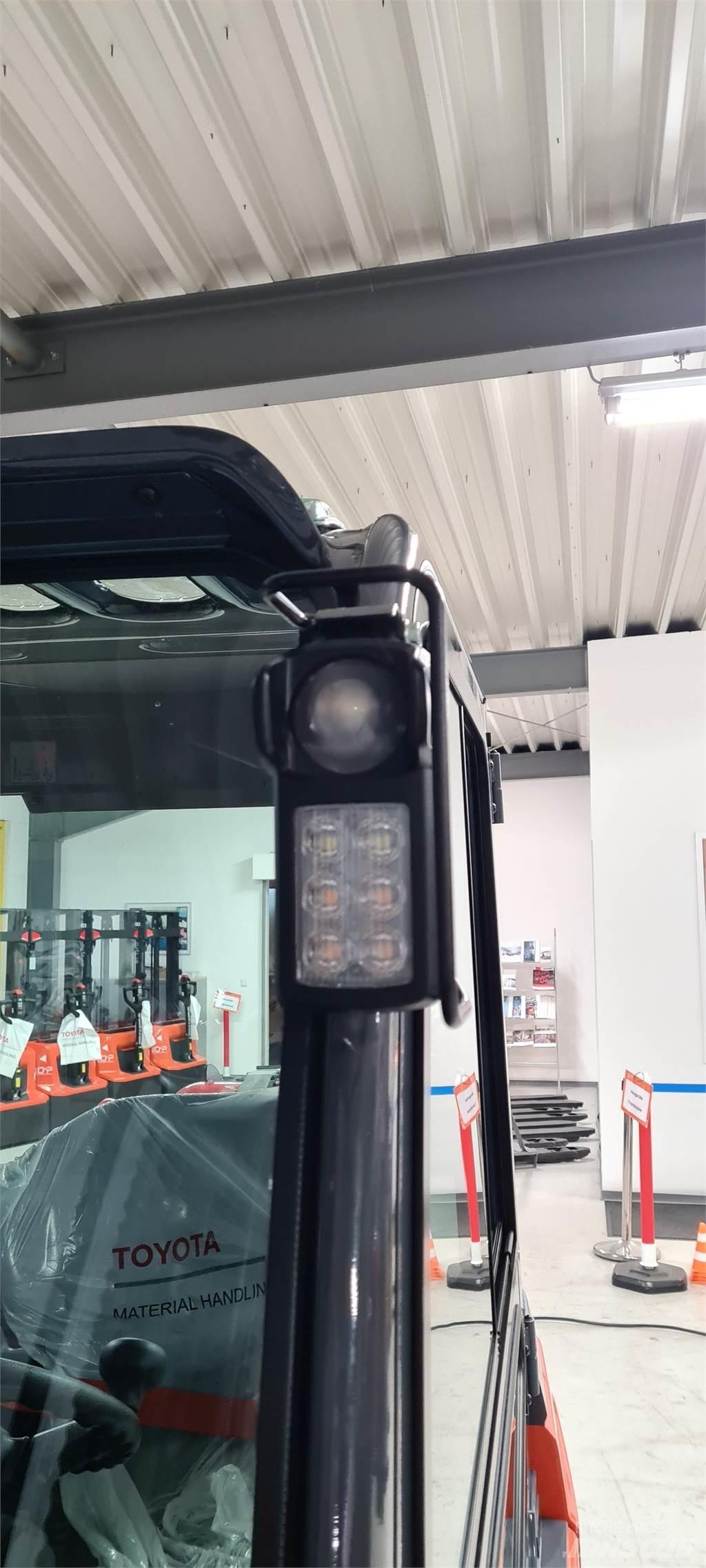 Toyota 02-8FGF30 Empilhadores a gás