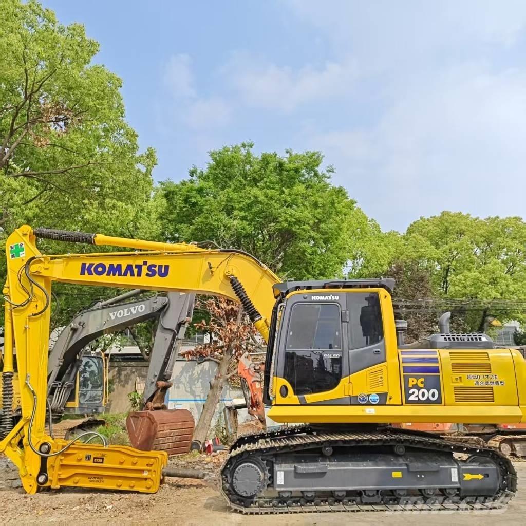 Komatsu PC 200 Escavadeiras de esteiras