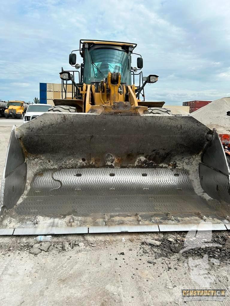 CAT 966 K Carregadeiras de rodas