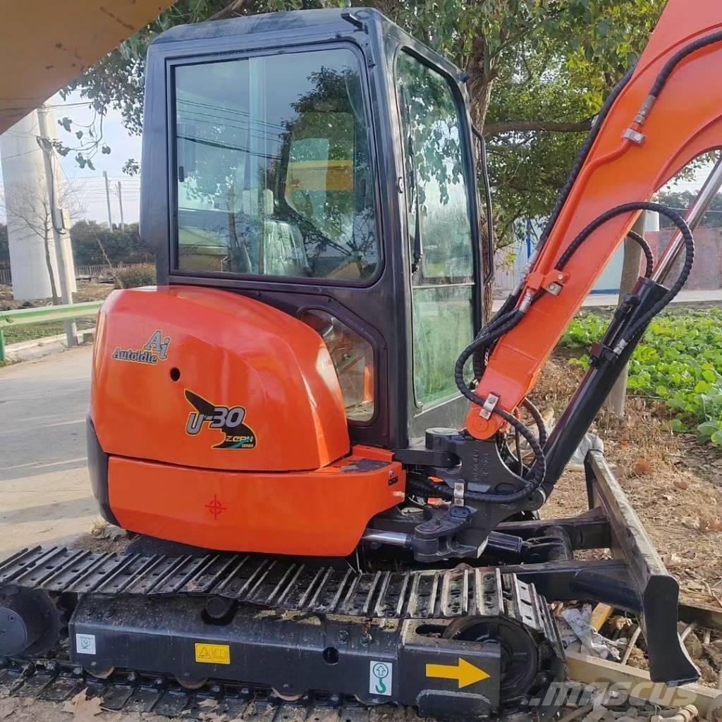 Kubota U 30 Miniescavadeiras