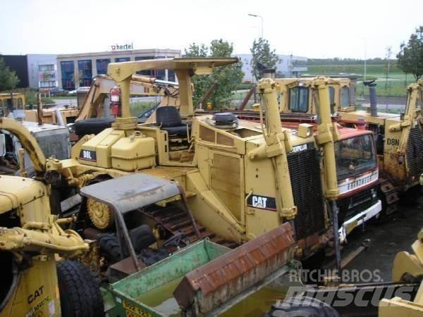 CAT D8L Dozers - Tratores rastos