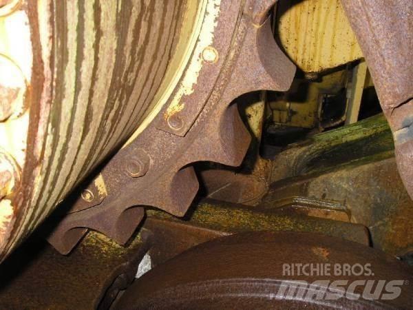 CAT D8L Dozers - Tratores rastos