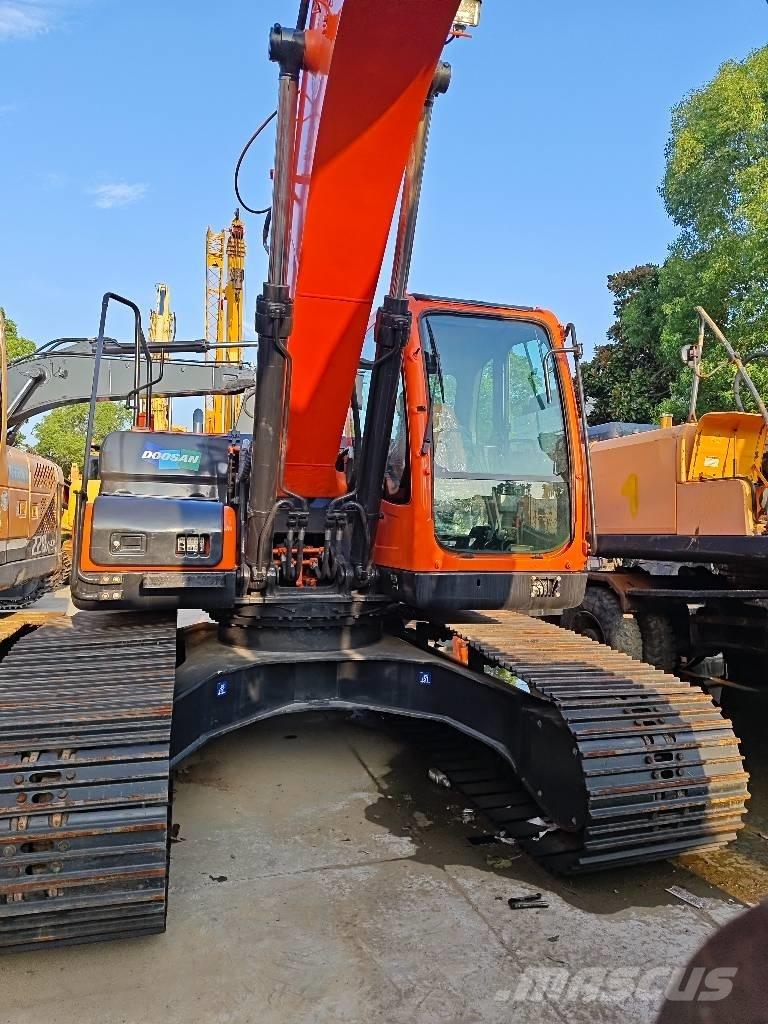 Doosan DX 225 LC-9C Escavadeiras de esteiras