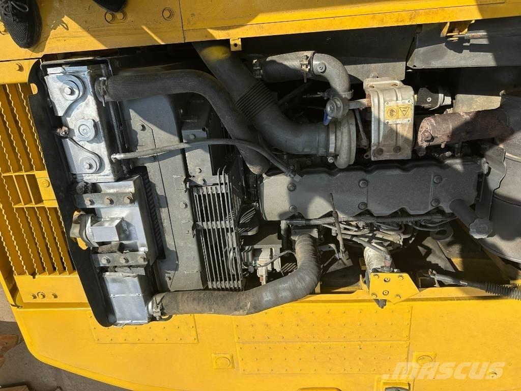 Komatsu PC 220-8 Escavadeiras de esteiras