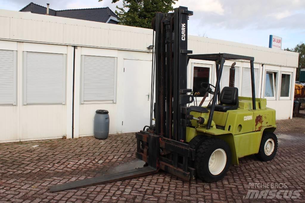 Clark C500 Y 80 PD Empilhadores Diesel