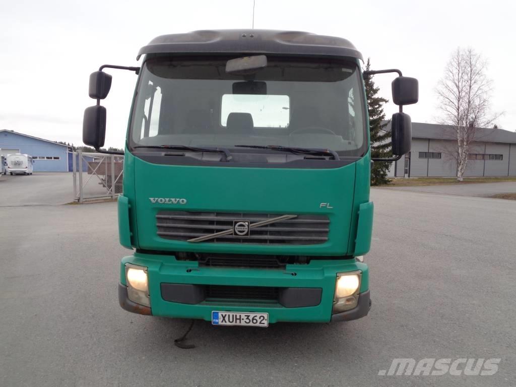 Volvo FL 240 4x2 Camiões caixa desmontável com elevador de cabo