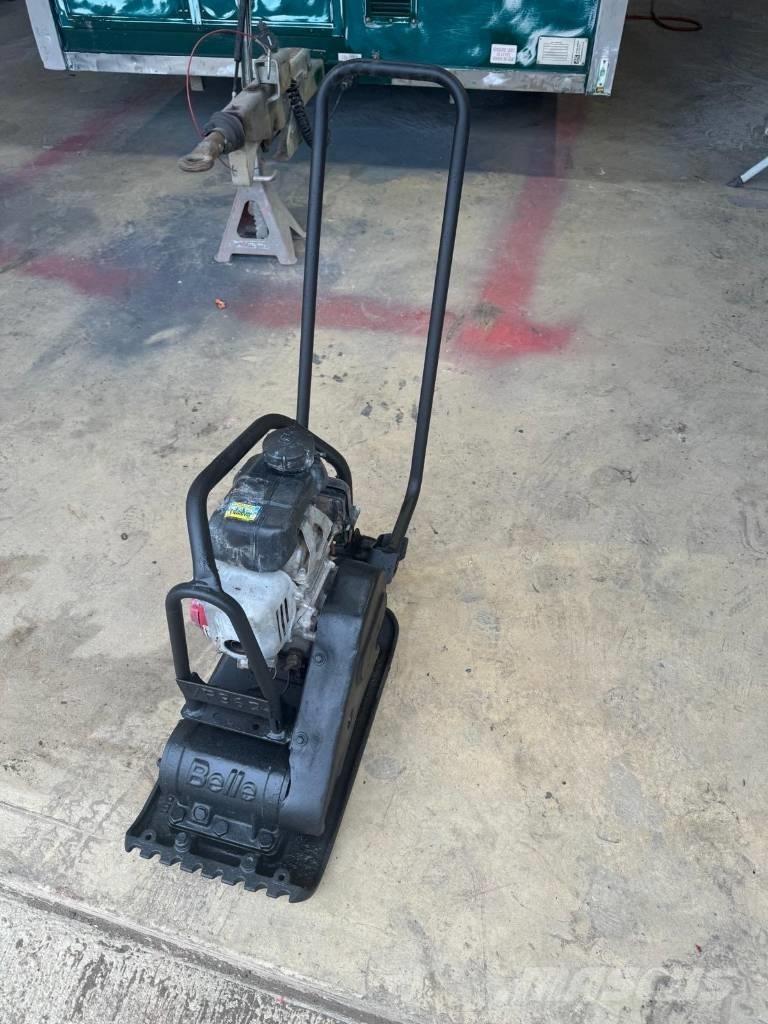 Belle LC3251 Vibradores