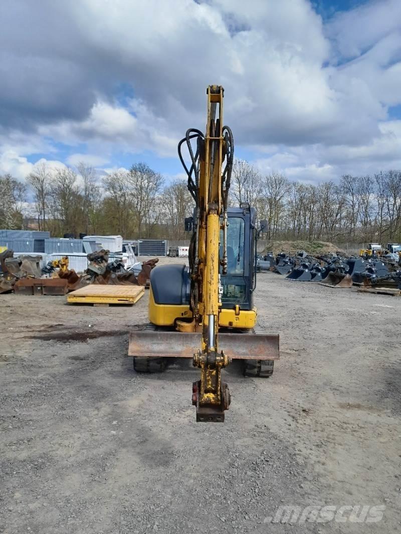 Komatsu PC55MR-3 Miniescavadeiras
