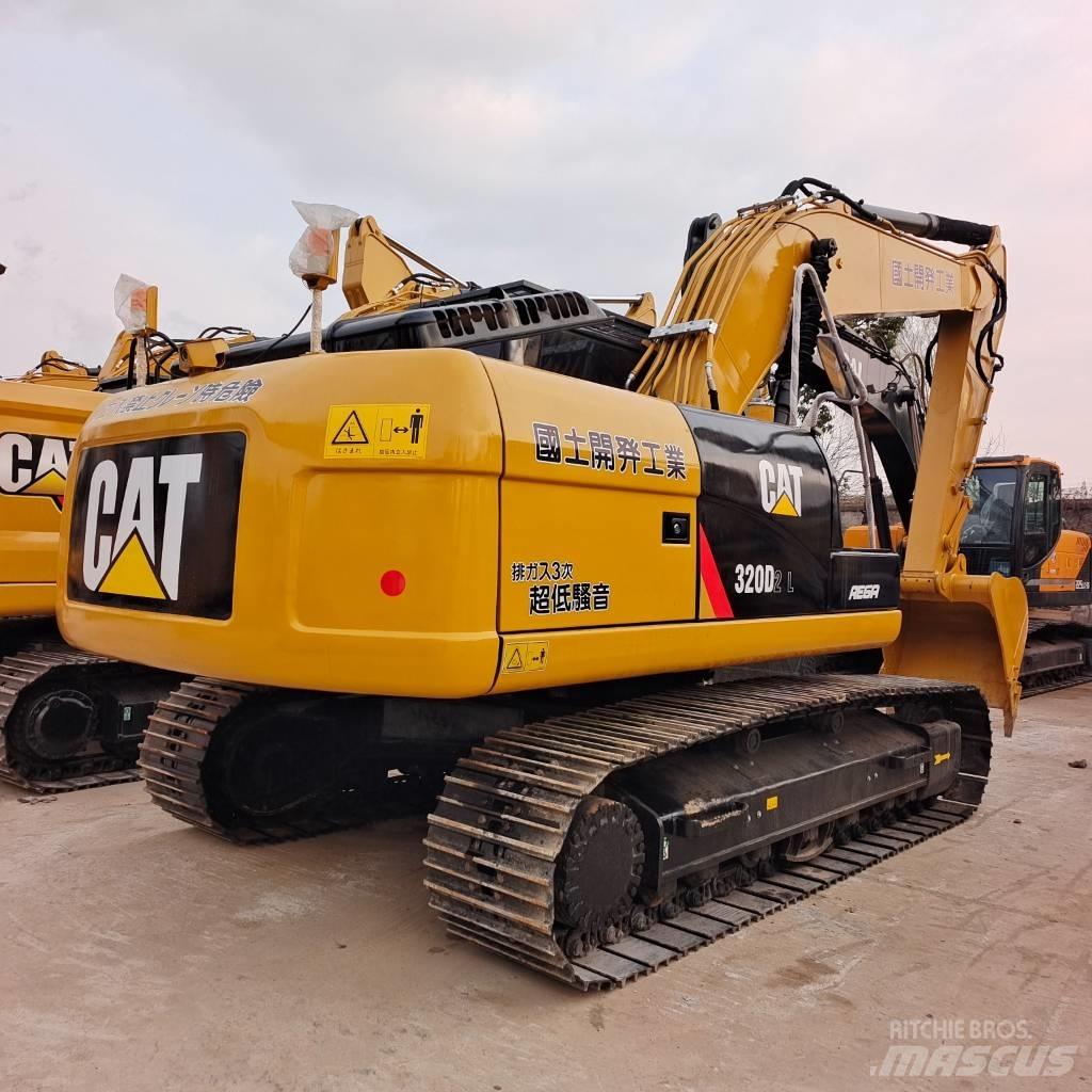 CAT 320D Escavadeiras de esteiras