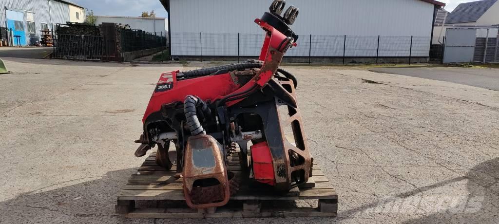 Komatsu 365.1 Cabeças de ceifeiras