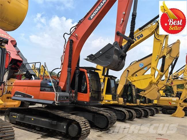 Doosan DX 225 LC Escavadeiras de esteiras